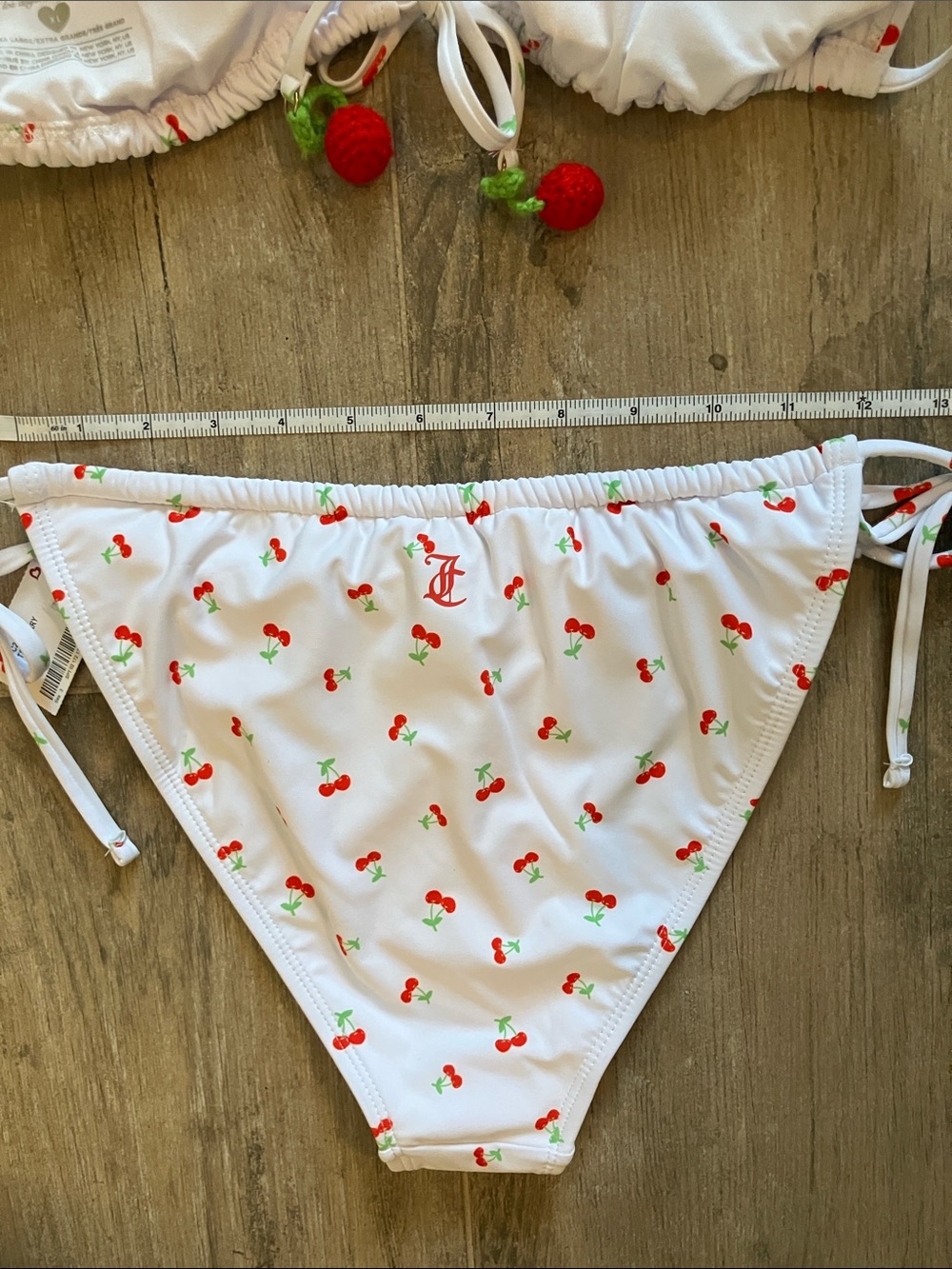 🍒Juicy Couture white bikini w/cherries all over sz XL NWT - Picture 9 of 11
